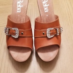Leather Wedge sandals